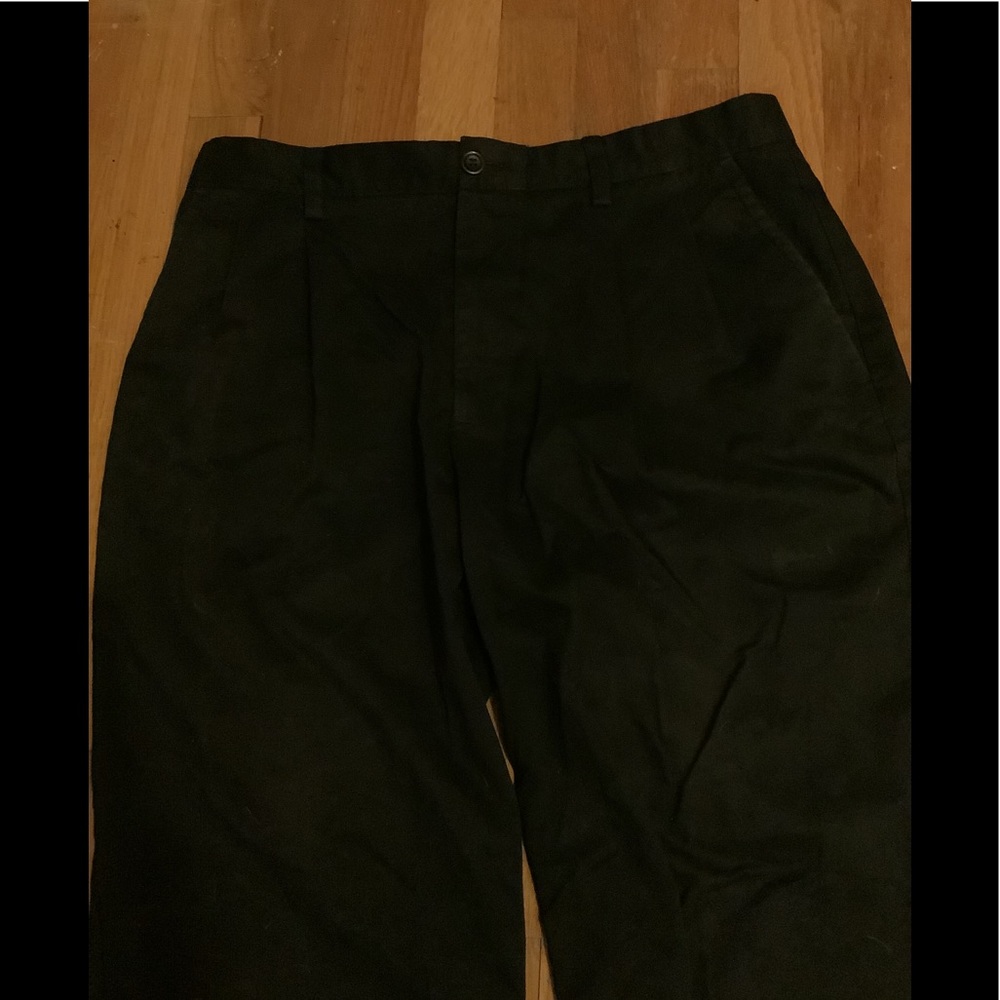 ⭐️Dockers Men's Easy Khaki Black Pants  Size 33 Waist